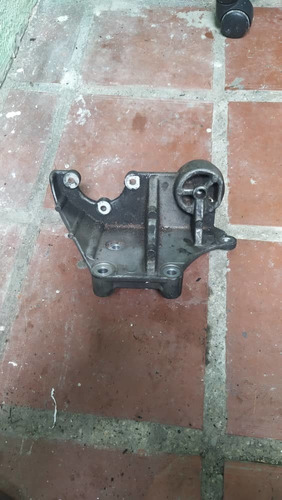 Base Para La Bomba Hidráulica Chevrolet Trailblazer