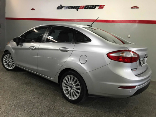 Ford Fiesta Kinetic Design 1.6 Titanium Powershift 120cv