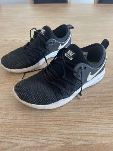 Zapatillas Nike 38.5 Negro No Adidas Puma Asics Converse Van