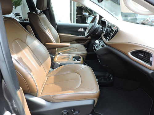 Chrysler Pacifica Limited Platinum Mod 2018