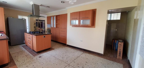 Imagen 6 de 12 de Casa Quinta En Alquiler Prebo Ii Valencia Edo. Carabobo