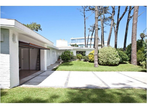 Excelente Propiedad A 100 Metros Del Mar - Ref: 3170
