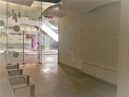 Local Comercial En Arriendo En Las Condes