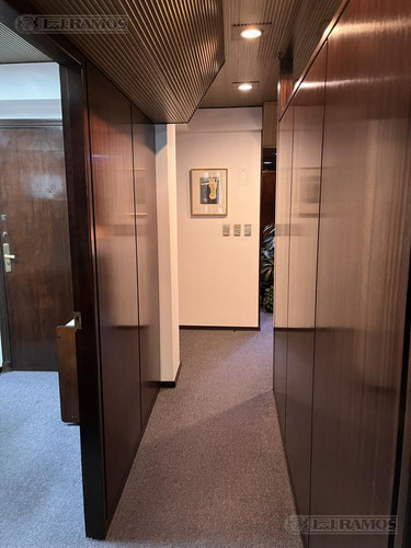 Oficina En Venta Y Alquiler En Microcentro De 117 M2