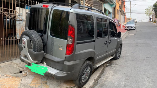 Fiat Doblo 1.8 16v Adventure Xingu Flex 5p