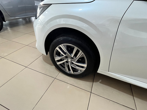 Imagen 3 de 25 de Peugeot 208 Feline Tiptronic 1,6 Am23 -mk