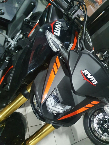 Imagen 14 de 15 de Jawa Rvm F 5 250 Fi Naked 6 Velocidades Cycle World Al 9/1