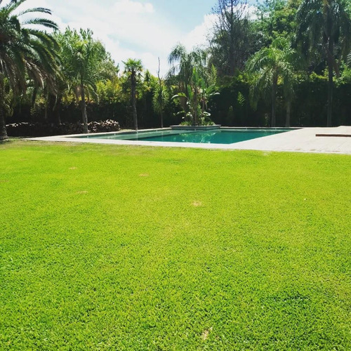 Casa En Venta - 3 Dormitorios 3 Baños - Cochera - 650mts2 - Pilar