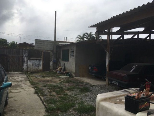 Casa Com 03 Dormitórios Na Cidade De Itanhaém - 4419 | Sanm