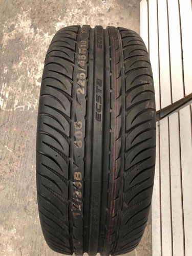 Llanta Kumho Ecsta Spt 225/45z R18 Nuevo (Usado)