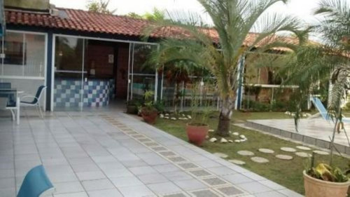 Imagem 25 de 25 de Pousada No Bairro Bopiranga, Itanhaém, Litoral Sul De São Paulo, Localizado Lado Praia, Ficando À 300 Metros Do Mar. Possui Piscina, Churrasqueira, Wc Externo E Vaga Para 08 Automóveis.