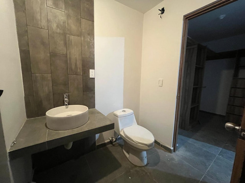 Departamento En Renta, Zona Tec, Monterrey, Nuevo León.