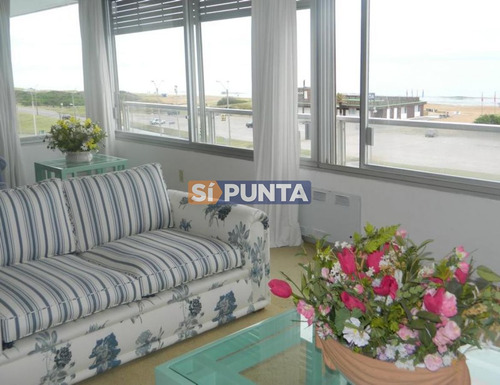 Imagen 4 de 16 de Apartamento En Venta - Brava