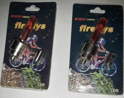 Imagen 4 de 10 de Par De Luces Para Valvula De Bicicleta Moto Carro Fireflys