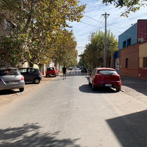 Se Vende Paño Con Excelente Ubicación, Conchalí