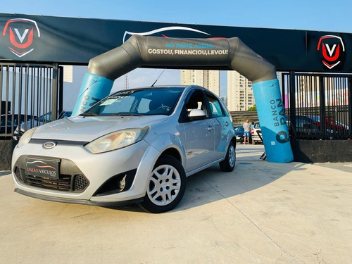 Imagem 1 de 7 de Ford Fiesta