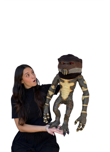 Muñeco Gremlin Bandit Puppet Trick Ot Treat Studios