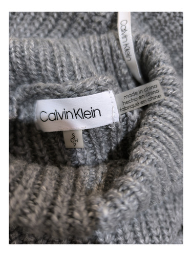 Chompa Sueter Tejido De Punto Para Damas. Calvin Klein.
