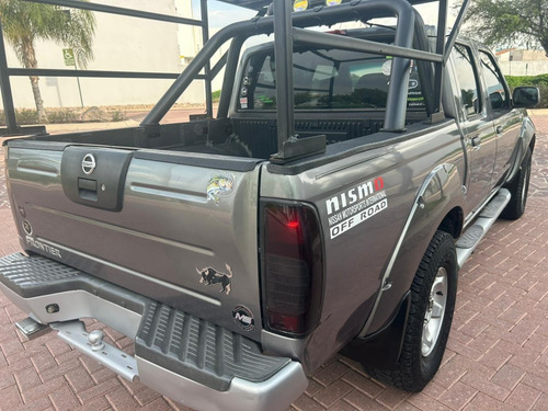 Nissan Frontier Crew Cab Se L4 5vel Ee 4x2 Mt