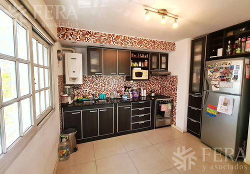Venta De Duplex En 1º Piso Por Escalera De 3 Ambientes Con Terraza (27805)