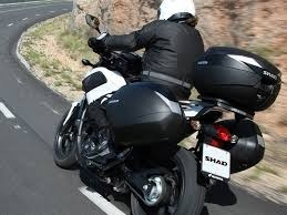 Imagen 3 de 7 de Baules Laterales Shad Sh36 Litros 3p System Motodelta