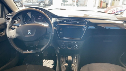 Imagen 13 de 15 de Peugeot 301 1.6 Allure Mt