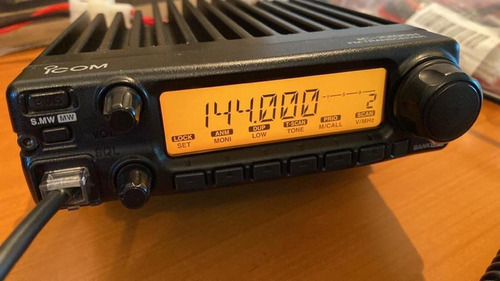 Radio Icom 2220h 65w Alta Potencia 4x4 Usado De Exhibición 