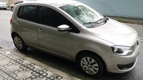 Volkswagen Fox 1.6 Vht Total Flex 5p