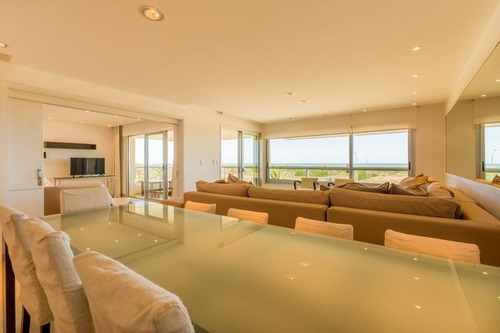 Departamento - Playa Brava