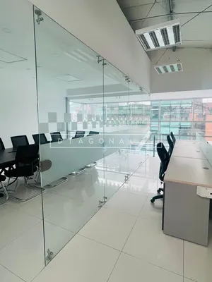 Oficina en arriendo