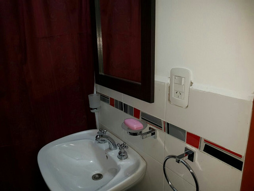 Imagen 4 de 14 de Cabaña Monoambiente En Sta Teresita Para 2 Personas