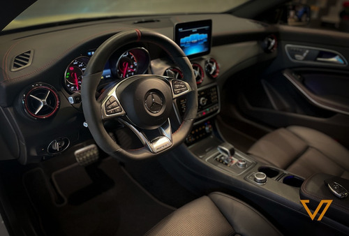 Imagem 6 de 14 de Cla 45 Amg 4matic 2.0 16v Turbo Gasolina 381cv At7 2018
