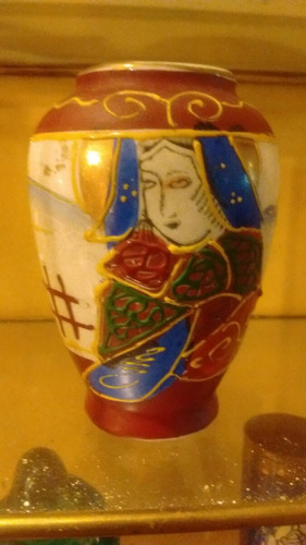 Florerito De Porcelana Oriental Satsuma