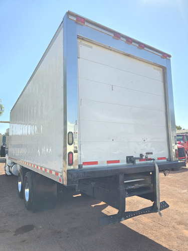 M2 Freightliner Torton 2016 Rabon Caja Refrigerada 8 Metros