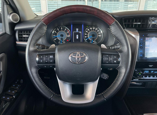 Toyota Hilux SW4 Hilux SW4 SRV 4x2 2.7 Flex 16V Aut.