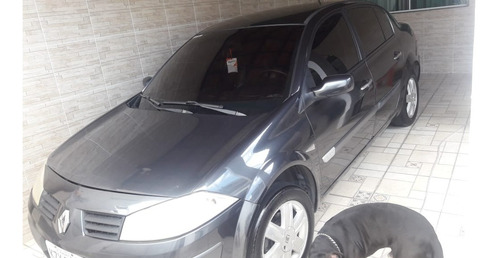 Renalt Megane Dyn 2.0 16v (com Detalhes)