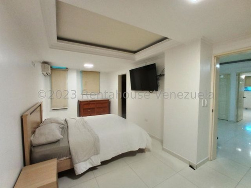 Imagen 25 de 27 de Apartamento En Venta Urb El Bosque, Maracay 23-19573 Hc