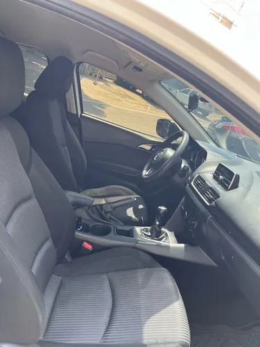 Mazda 3 2.0 Sport Prime