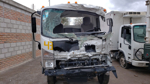 Imagen 1 de 10 de Isuzu 600 2018 (ojo Por Partes)