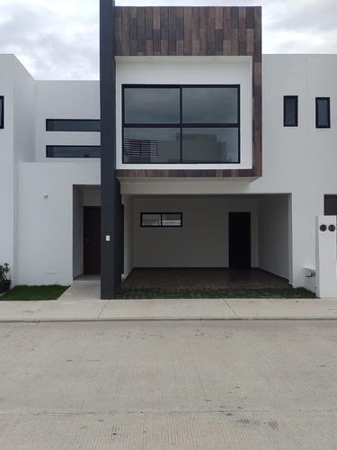 Venta De Casa Modelo Jaspe