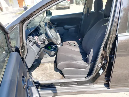 Nissan Tiida 1.8 Sense Sedan Mt