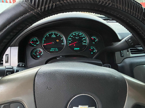 Chevrolet Cheyenne 5.3 2500 Crew Cab Ltz 4x4 Mt