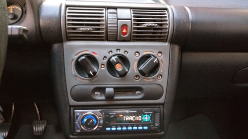 Chevrolet Corsa Sedan 2004