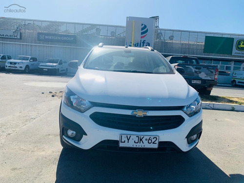 Chevrolet Onix Activ (full Con Barras, Defensas, Alto)