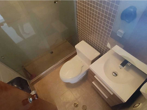 Apartamento En Alquiler Urb. Los Mangos Pe-8370769