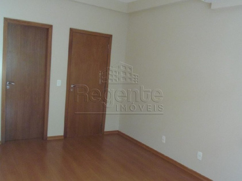 Imagem 9 de 15 de Apartamento A Venda No Bairro Carvoeira Em Florianopolis - V-79275