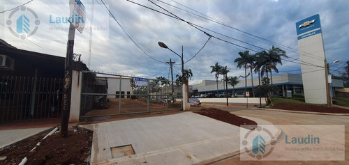 Imagen 10 de 18 de Se Vende Importante Propiedad Con Amplio Depósito - Posadas
