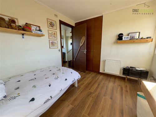 Casa En Venta De 4 Dorm. En Puerto Varas