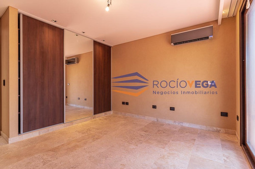 Imagen 15 de 30 de Espectacular Casa En Venta En El Casco De Leloir