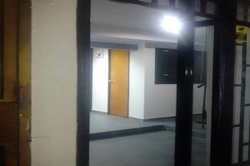 Imagen 4 de 13 de Asein717 Vende Excelente Oficina En Maracay, Cc Múltiple Don Ángel Estado Aragua